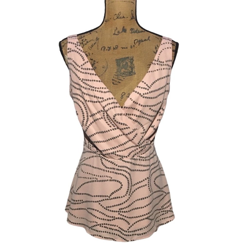 Cabi 6 Top Pink Gray Polka Dot Pattern V Neck Flare Waist Removable‎ Straps